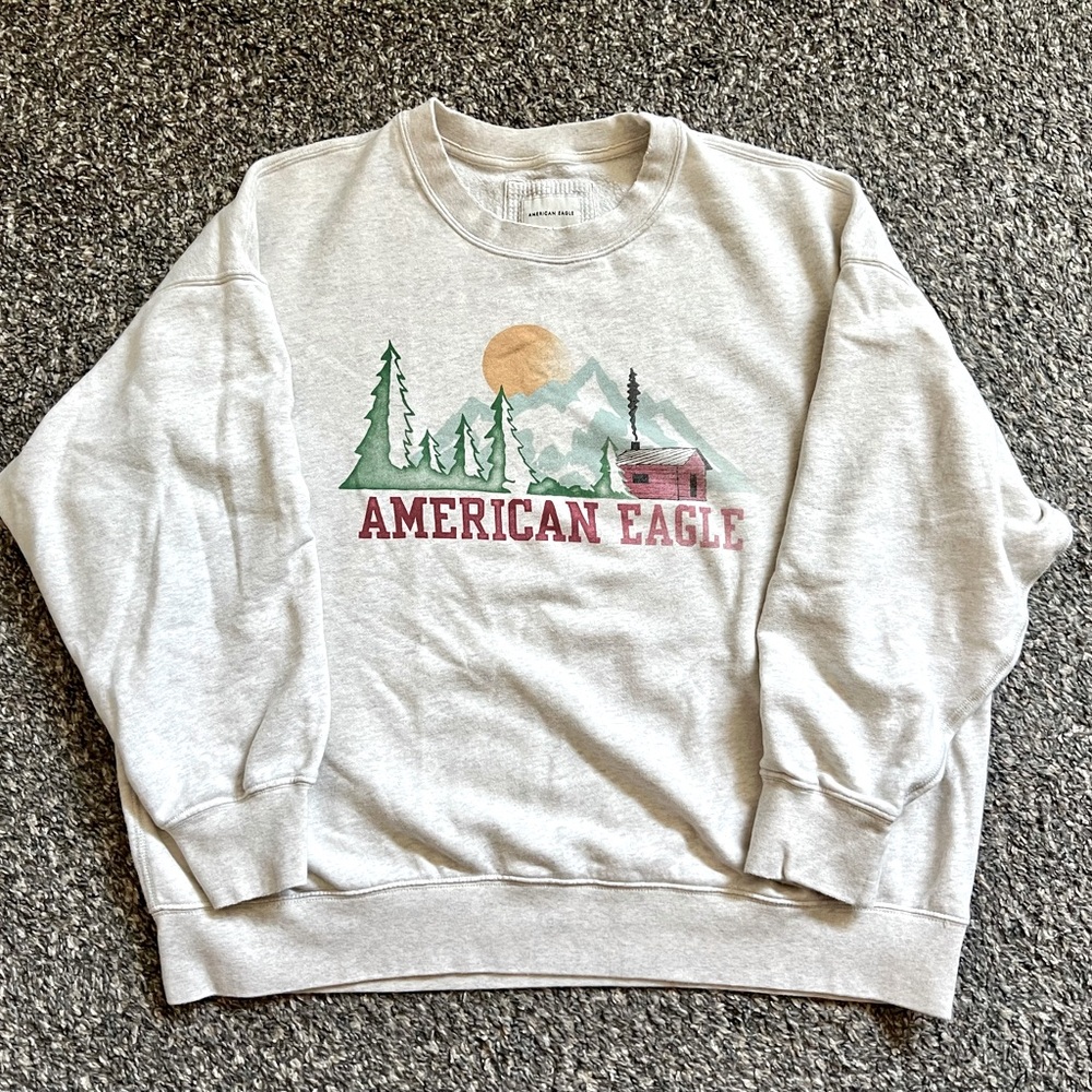 AE Women’s Size XL Pullover
